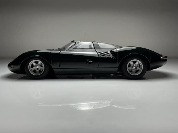 Jaguar XJ 13 Verde - Autoart Escala 1/18 miniatura em m
