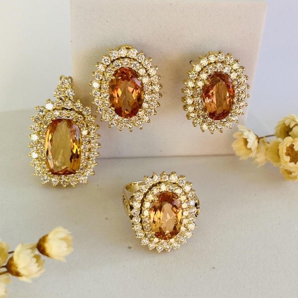 Joias . Pulseira do tipo Rivière, confeccionada em ouro amarelo foto 4