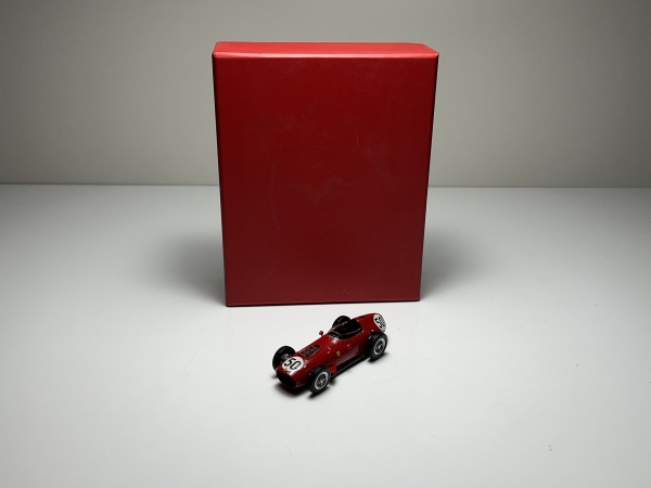 ミニカー Ferrari Dino 246 #50 Monaco GP 1959 Ferrari Dino 246 #50 Monaco GP 1959 - Ixo Escala 1/43 m