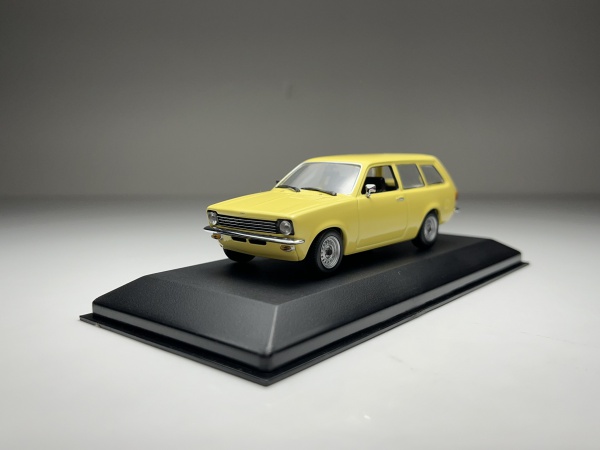 Opel GT Branco - Schuco Escala 1/43 miniatura em metal