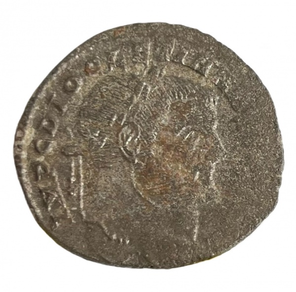 Relogios . EST038 - ROMA - NUMMUS - 302-303AD - MBC - BILLON. CONS foto 3