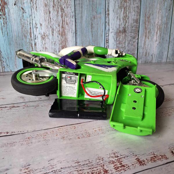 BRINQUEDO DE CONTROLE REMOTO LABSAY MOTO KAWASAKI NINJA