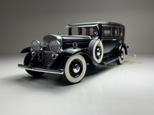 1930 CADILLAC V16 (AL CAPPONE) Preto - Franklin Mint Es