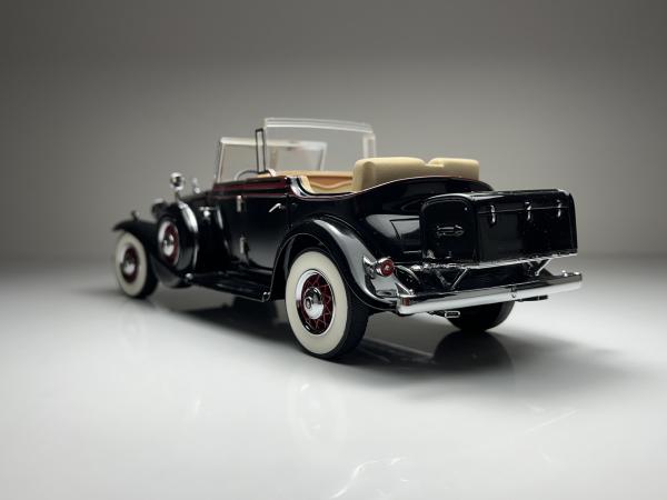 1932 CADILLAC `ELIOT NESS` – V16 PHAETON PRETO - FRANKL