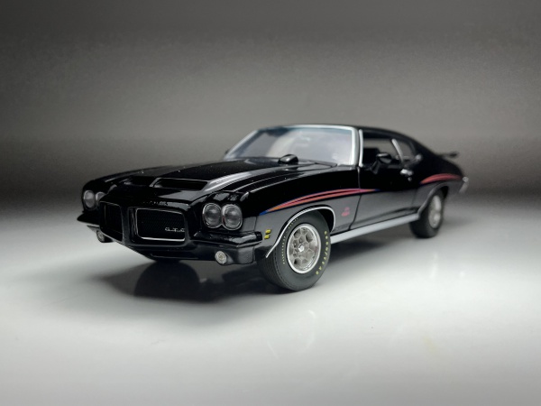 1970 PONTIAC GTO JUDGE CONVERTIBLE AMARELO - GMP Escala