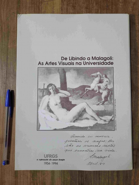 De Libindo a Malagoli: As Artes Visuais na Universidade - UFRGS a expressão do nosso tempo - 1934-1994. Pasta com 15 reproduções de Ado Malagoli, Luis Maristany de Trias, Libindo Ferrás, Oscar Boeira, Aldo Locatelli, Augusto Luiz de Freitas, Eugênio Latour, Ângelo Guido, Fernando Corona, Benito Castañeda, Alice Soares, Christina Balbão, Francis Pelichek, João Fahrion e José Lutzemberger.