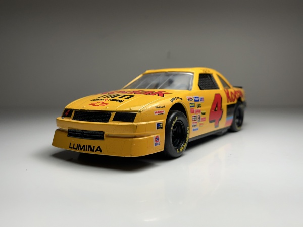 Ford Thunderbird Vermelho #11 Amoco - Racing Champions
