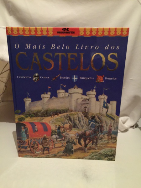 O Mais Belo Livro dos Castelos - Livros e revistas - Méier, Rio de Janeiro  1250998241