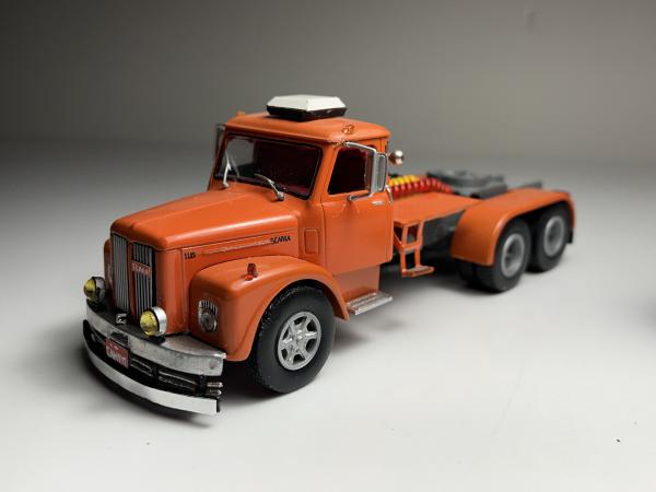 Scania Jacare Laranja - Ixo Escala 1/43 miniatura em Me