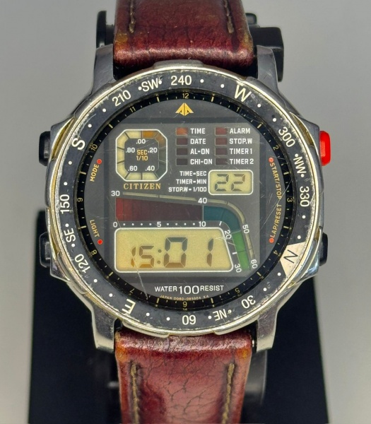 Citizen Windsurf D060 - Antigo relógio de pulso Quartz série prata