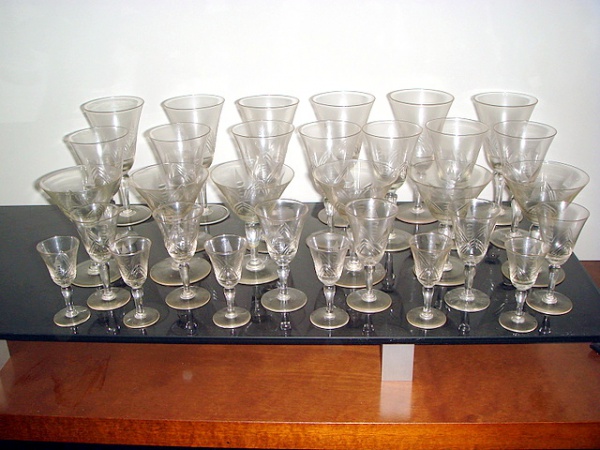 Antigo jogo de taças em cristal lapidação borboleta Fratelli Vita