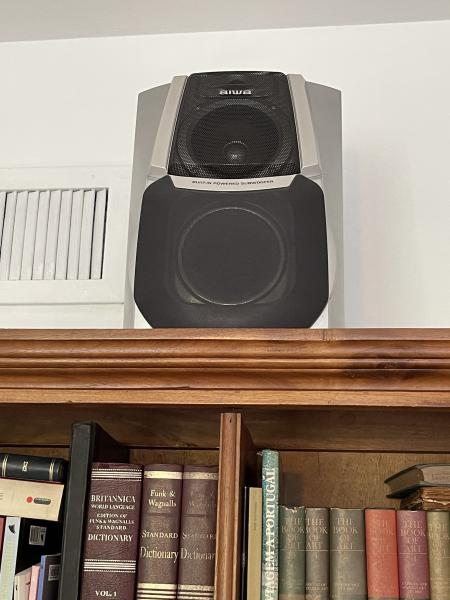 AIWA NSX-SZ71 -microsystem com capacidade para 3 Cds e 2 fitas