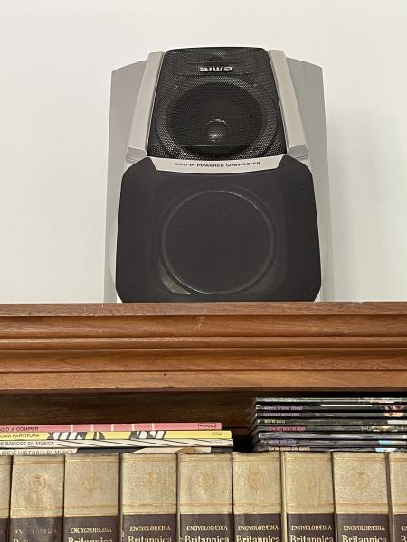 AIWA NSX-SZ71 -microsystem com capacidade para 3 Cds e 2 fitas