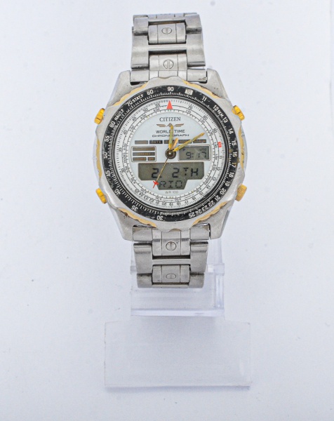 CITIZEN -VINTAGEN - Referência C080 - WORLD TIME - Relógio em