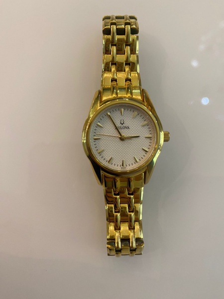 Bulova - Relógio Analógico, Este relógio é movido a bateria / Sistema de energia quartz, mecanismo analógico, O Vidro do