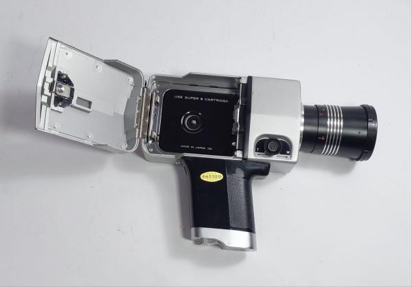 Antiga e Conservada Câmera Filmadora Japonesa Super 8 - LOADMATIC