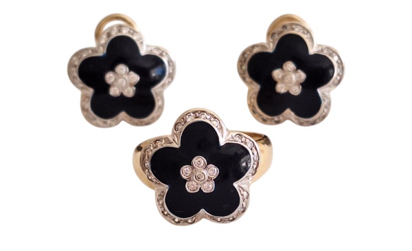 Joias . Brinco H.Stern em Ouro Amarelo 18K com Detalhes de Estr foto 3