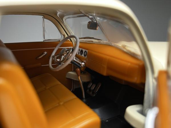 1941 Plymouth Bege - Road Signature Escala 1/18 miniatu