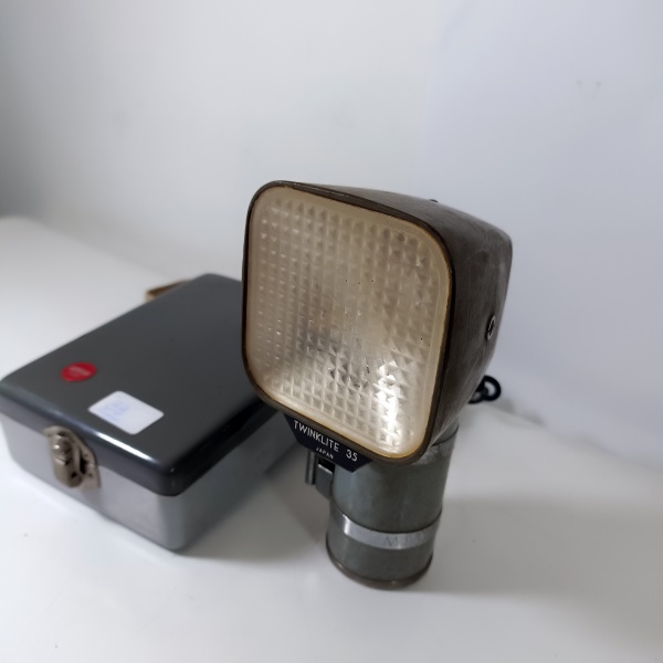 Câmera Fotografica Yashica J7 com lente Yashinon-DX 50mm em - Main Image