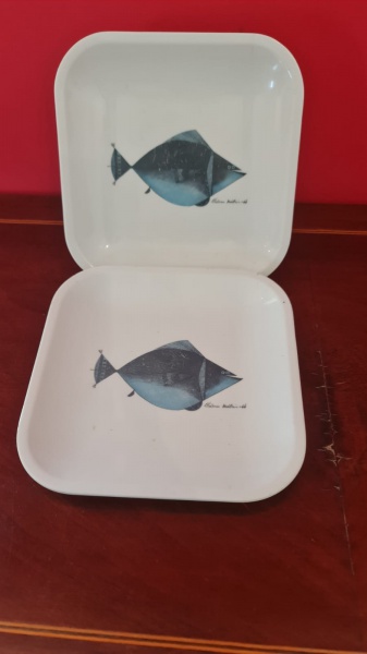 Joias . Aldemir Martins - 2 pratos para sobremesa e duro plástico ( Goyana Ornamin ) ...