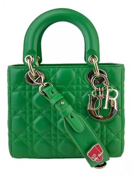 Bolsas . Autêntica Bolsa Lady Dior Small NOVA, em perfeito estado com dust bag.