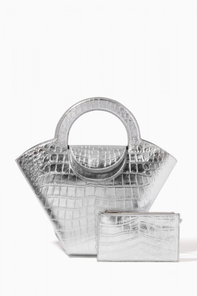 Bolsas . Autêntica Bolsa Bottega Veneta Croco, prata, nova, sem uso.