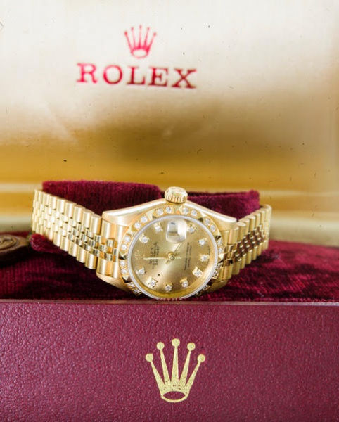 RELÓGIO ROLEX OYSTER PERPETUAL DATEJUST REF 69000 EM OURO 18K