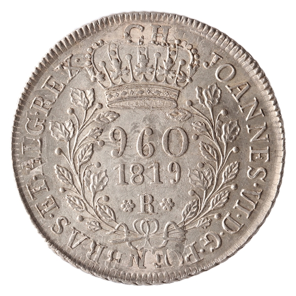 Brasil, 960 Réis, 1819R. Prata. Levy 22.155; AI P477; Lup 11A (E). Sob/FC. Sobre 1 Peso Chile Independiente 1818 FD, Santiago. Muito lustre original. Maravilhosa. Ex Coleção H. L. Guimarães; adquirida de Dito