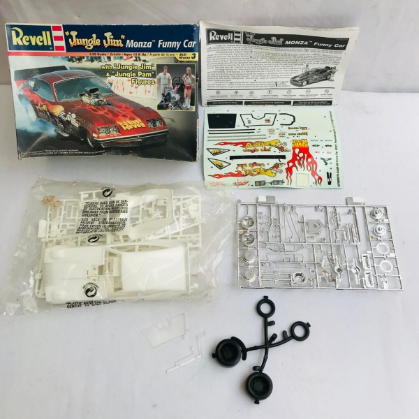 REVELL, Kit Montar JUNGLE JIM MONZA FUNNY CAR, Colecionismo