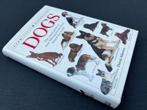 Dogs (Eyewitness Handbooks)