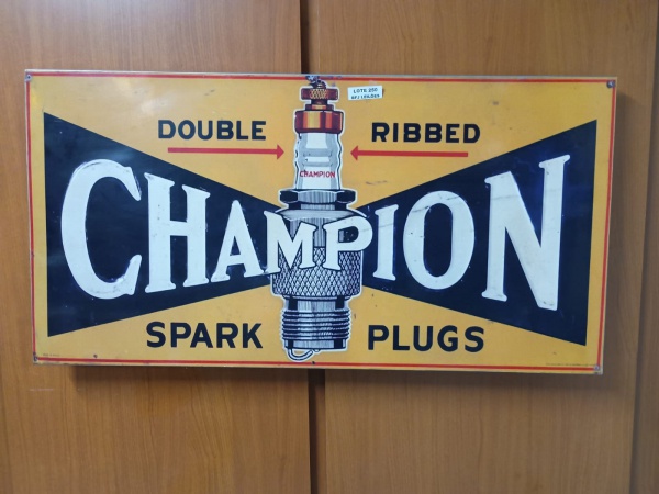 OPORTUNIDADE ÚNICA - PLACA PARA EXPOSIÇÃO - IDEAL PARA COMÉRCIO OU DECORAÇÃO DE GARAGEM - TEMA VELAS
