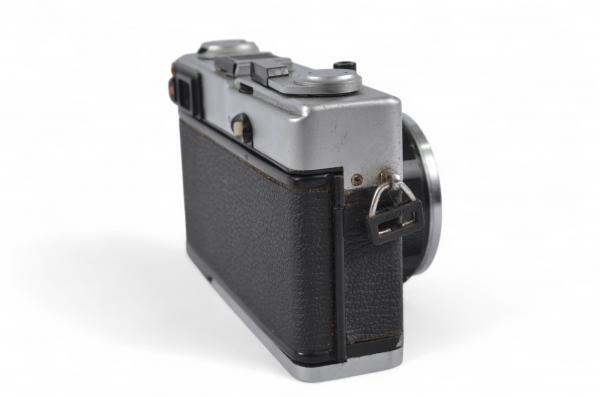 Câmera fotográfica Olympus 35 DC, fabricada no Japão, i