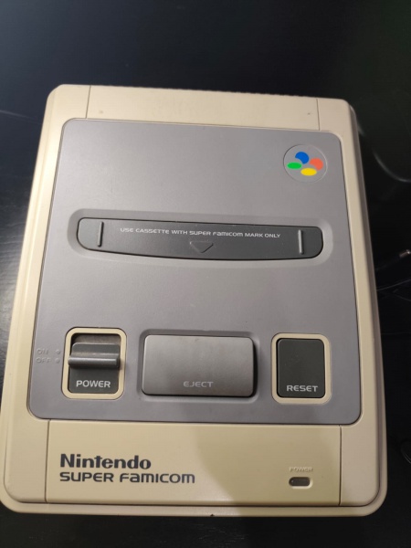 Console Super Famicom (Nintendo) Modelo SHVC-001 Versão japonesa