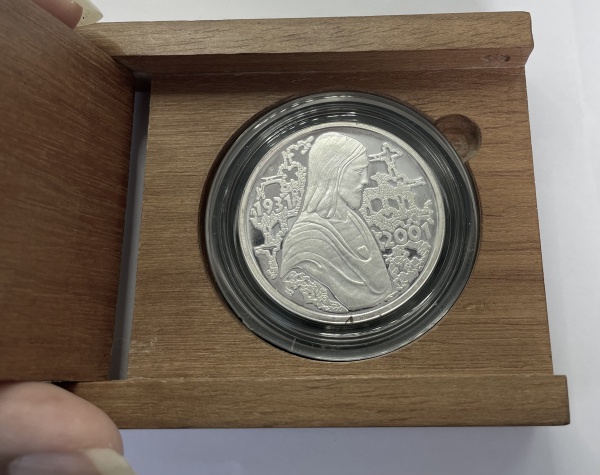 MEDALHA DE PRATA EM HOMENAGEM AO 70 ANOS DO CRISTO REDENTOR NO RIO DO JANEIROP - 27.5g - AG 900 - (2