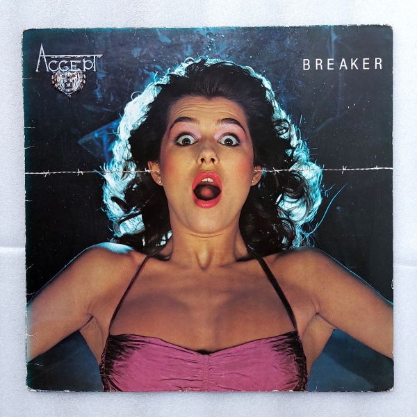 LP VINIL (IMPORTADO EUR): ACCEPT / Álbum: BREAKER / EDIÇÃO ALEMÃ
