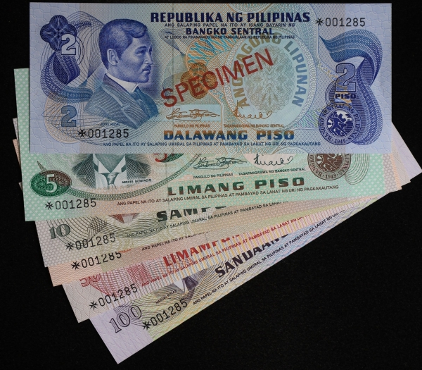 6 cédulas das Filipinas - 2 a 100 piso - 1979 - SPECIMEN - Mesma numeração: 001285 - FE