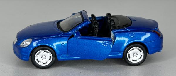 MAISTO - Lexus SC430 - Escala 1/40 - Miniatura em metal