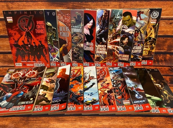 Gibi/HQ, Coleção, Os Vingadores, 20 vol. Do 1 ao 23, faltando os nº 10, 14 e 15, de 2013 a 2015, Pan