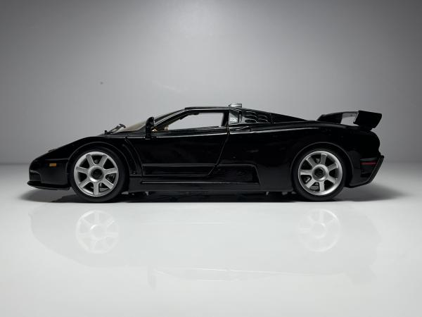 ミニカー Maisto DAUER EB110 1/18 Dauer EB110 Preto - Maisto Escala 1/18 miniatura em met