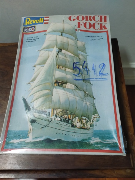 Kit plastimodelismo Revell Nacional Gorch fock lacrado