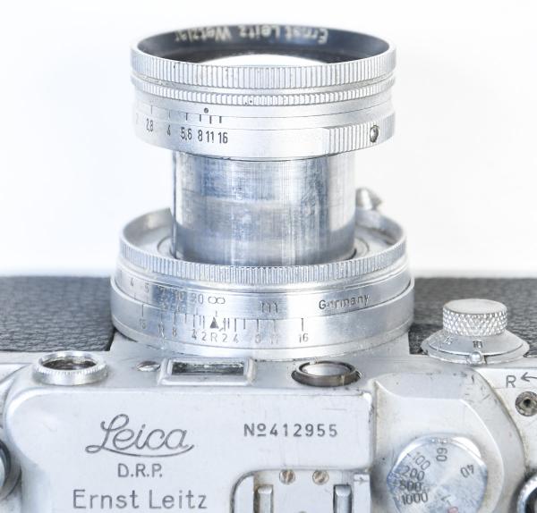 Câmera fotográfica Leica IIIf, fabricada por Ernst Leit