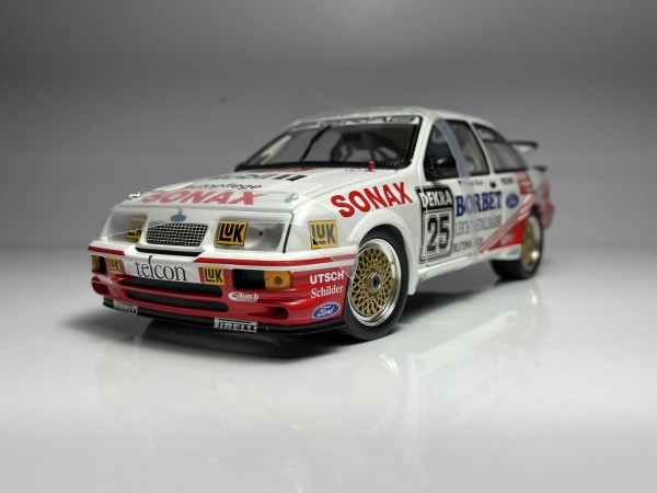 Trofeu 1/43 Ford Sierra RS 500 DTM 1989 – Frank Biela – Essen Motorshow 1999 – Ltd 499