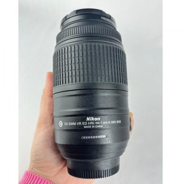 NIKON DX SWM VR ED HRI ∞-1.4m/4.59ft φ58 Lente Nikon DX SWM VR ED HRI Zoom 55300mm f/4.55.6G. Diâmetro 58mm