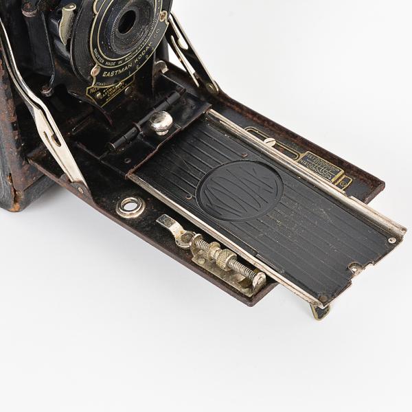 Câmera Vintage Eastman Kodak No. 1A Pocket Kodak (c. 19