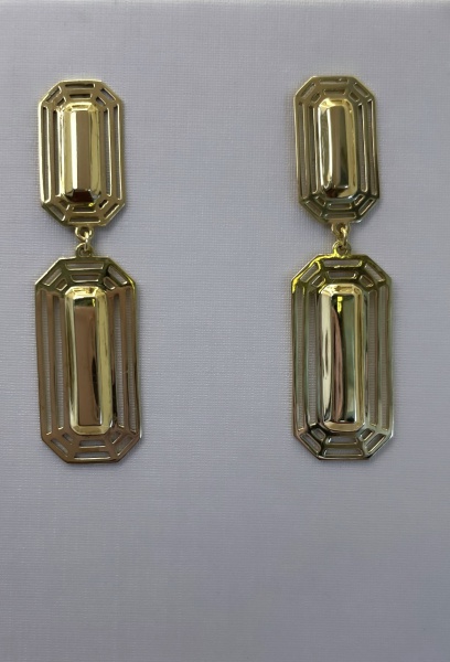 BRINCO VIVARA PENDURADO CONFECCIONADO EM OURO AMARELO 18K, PESO: 7,0g, VALOR DE MERCADO: R$ 7.150,00