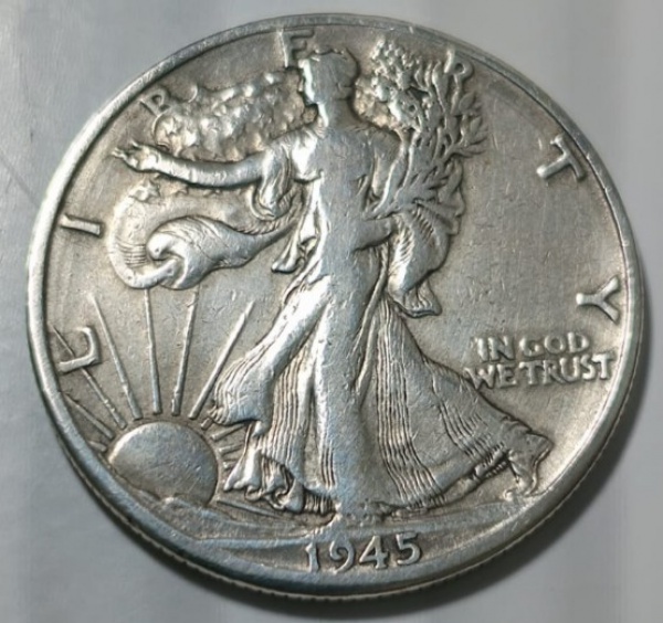 MOEDA HALF DOLLAR LIBERTY 1945 PRATA 900% - 12,50 GRAMAS - 30,60mm.