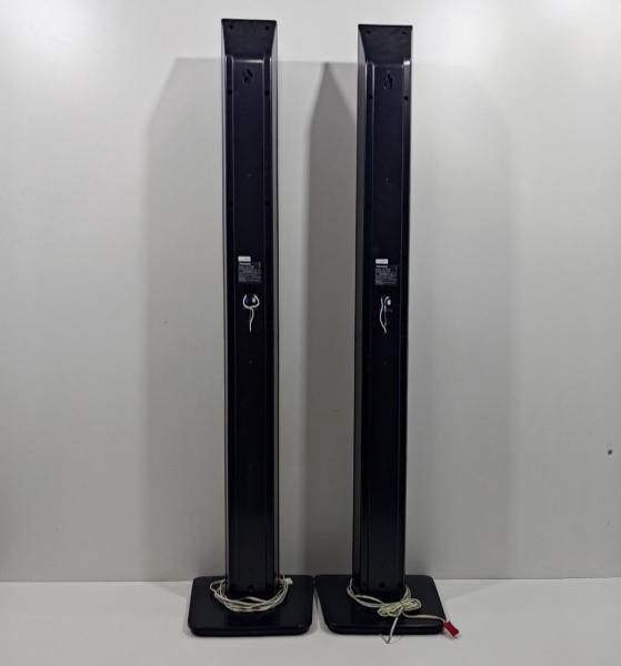 Par de Caixas de Som do Tipo Torre, Marca Panasonic, Mo