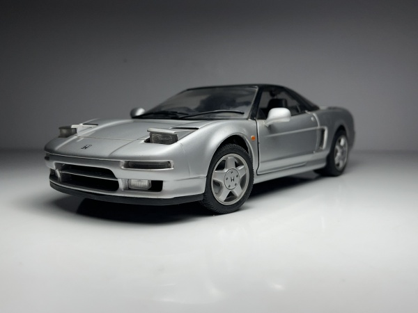 Honda NSX Prata - Kyosho Escala 1/18 miniatura em metal