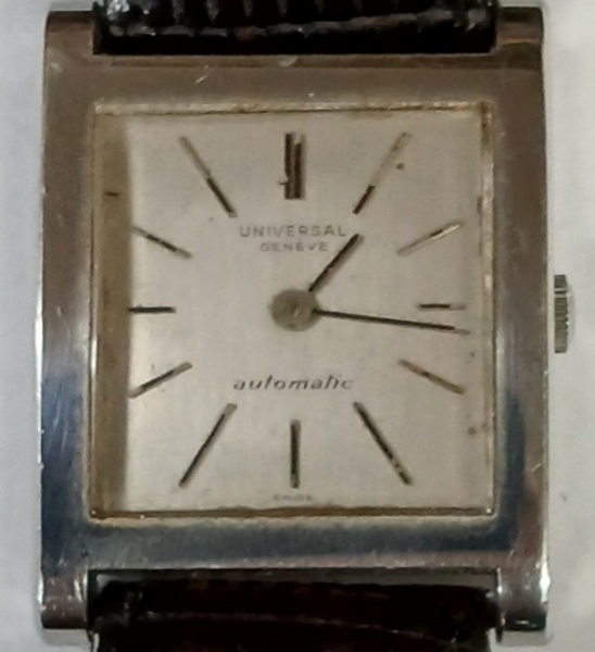 RELÓGIO UNIVERSAL GENEVE - FUNCIONAMENTO APARENTE SEM GARANTIAS FUTURAS  VENDIDO NO ESTADO- RETANGULAR 27X26mm  AUTOMÁTICO