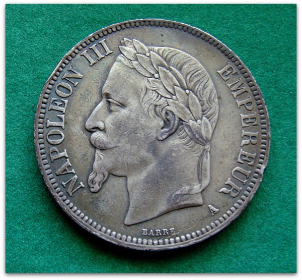 COD.250 - França - 1867 BB - 5 Francos - Prata .900 - Napoleão III - 25g - 37mm - KM#799 - Excelente Estado de Conservação - Oportunidade